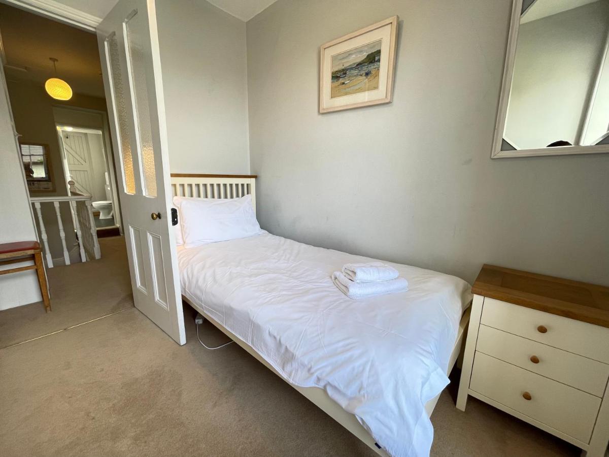 37 Trenwith Place, Charming Family Home & Garden! St Ives Esterno foto